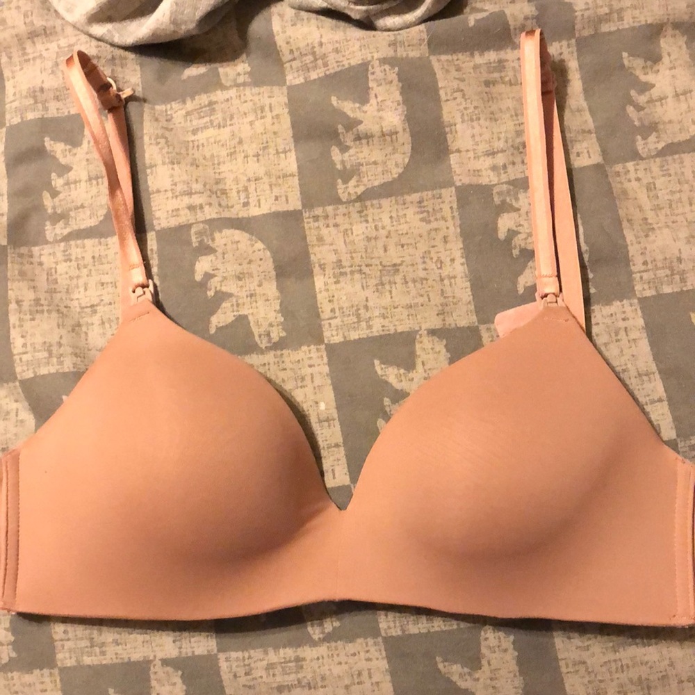 Auden wire free nursing bra